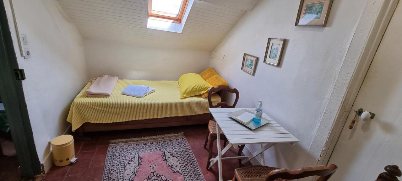 Chambre D'Hotes Les Jardins De Marie, Sci Charles III Bernay  Exterior photo