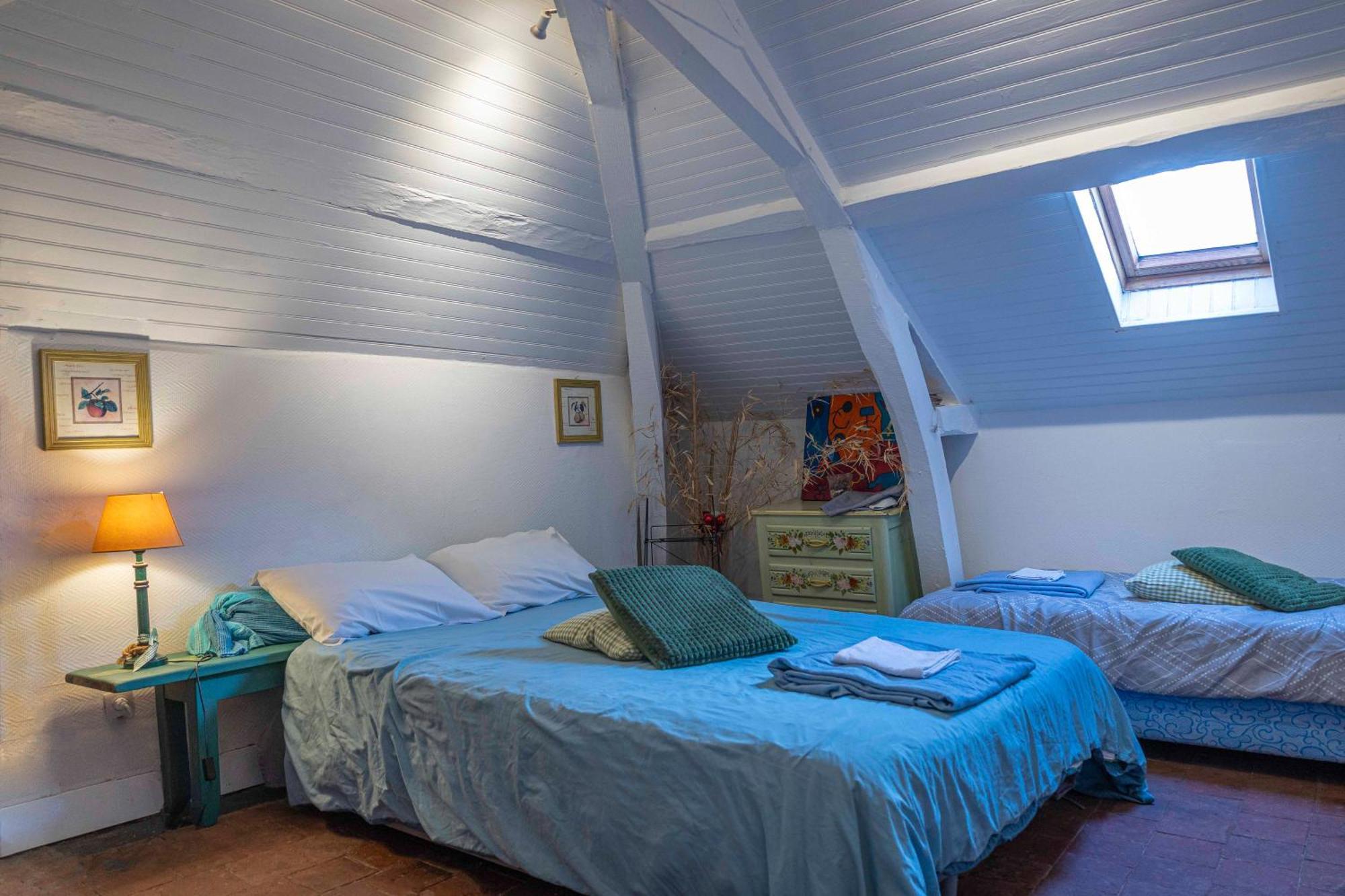 Chambre D'Hotes Les Jardins De Marie, Sci Charles III Bernay  Exterior photo